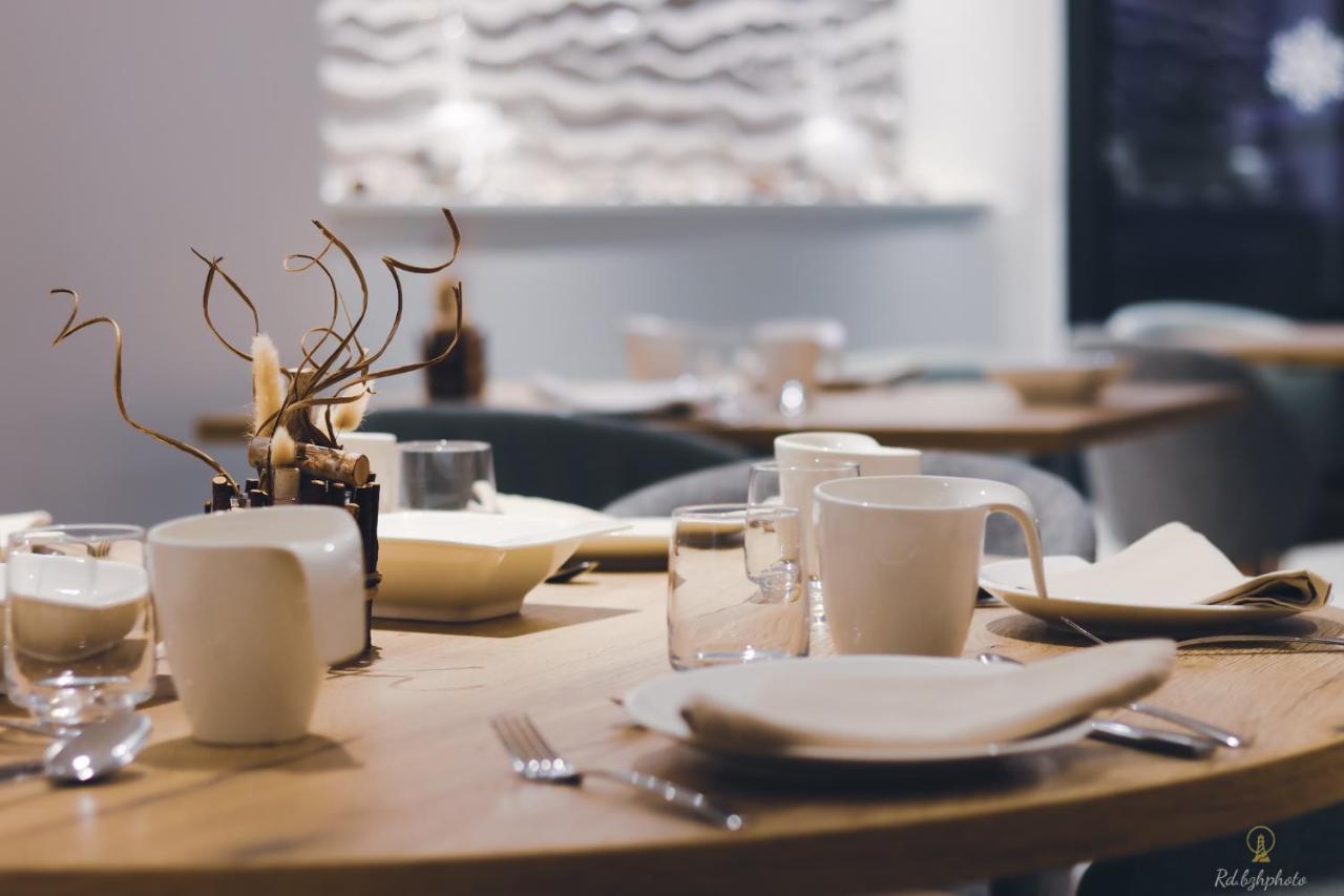 Logis Hotel Du Parc 펄로스가이렉 외부 사진