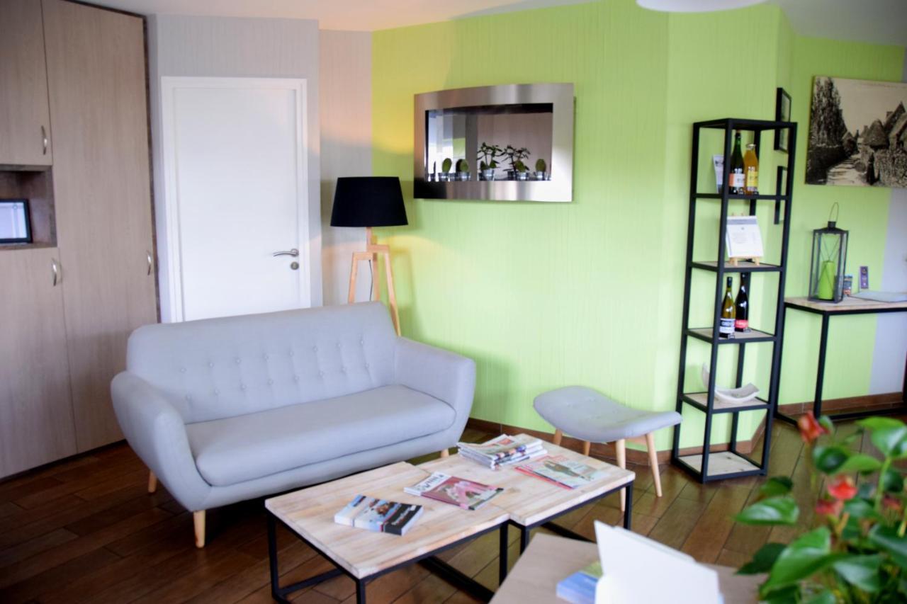 Logis Hotel Du Parc 펄로스가이렉 외부 사진